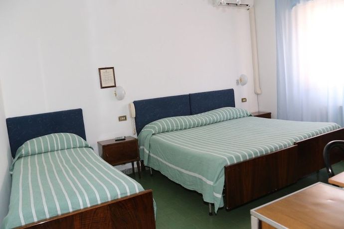Imagen de la habitación del Hotel Andrea Doria. Foto 11