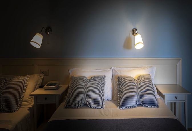 Imagen de la habitación del Hotel Andreaneri. Foto 6