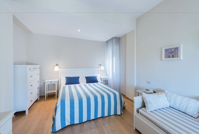 Imagen de la habitación del Hotel Andreaneri. Foto 8