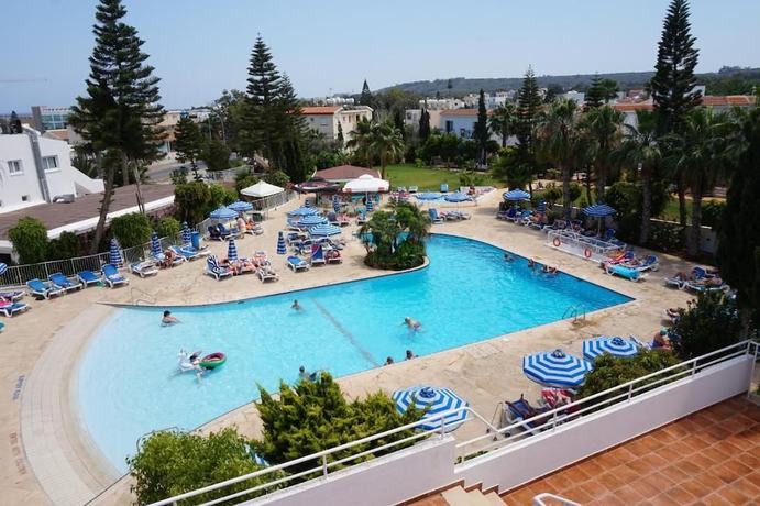 Imagen de la piscina del Hotel Andreotis Apts. Foto 13
