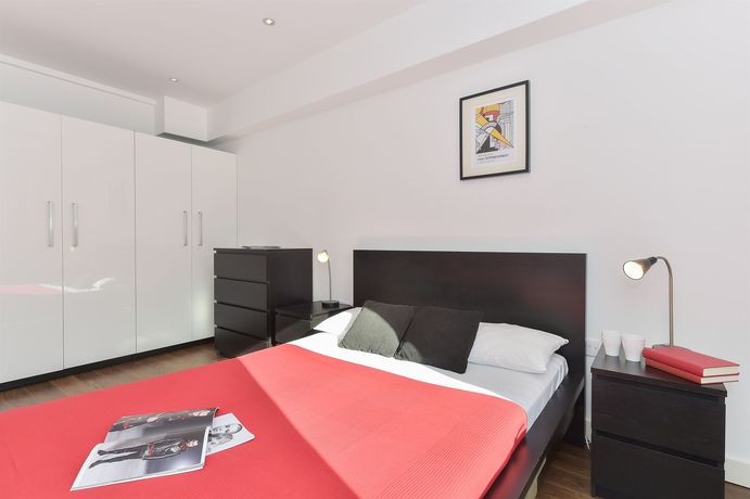 Imagen de la habitación del Hotel Andrew Superior Apartments. Foto 6