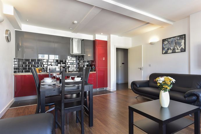 Imagen de la habitación del Hotel Andrew Superior Apartments. Foto 7