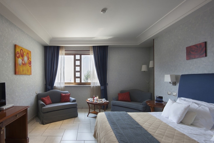 Imagen de la habitación del Hotel Andris. Foto 6