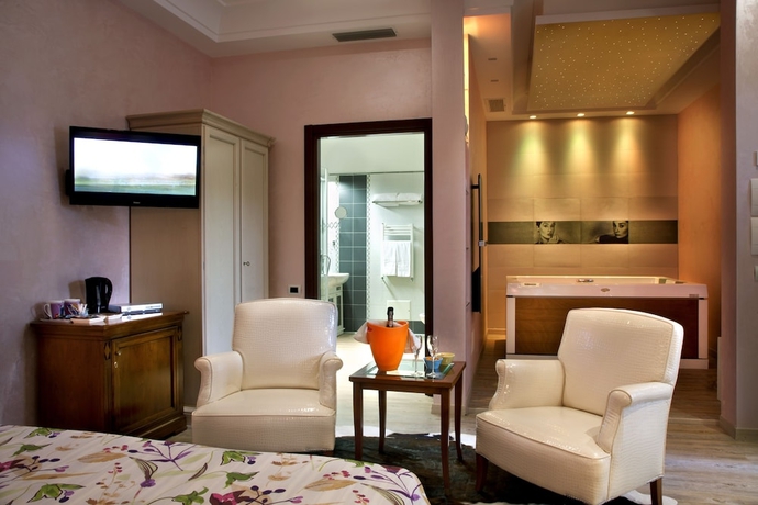 Imagen de la habitación del Hotel Andris. Foto 8