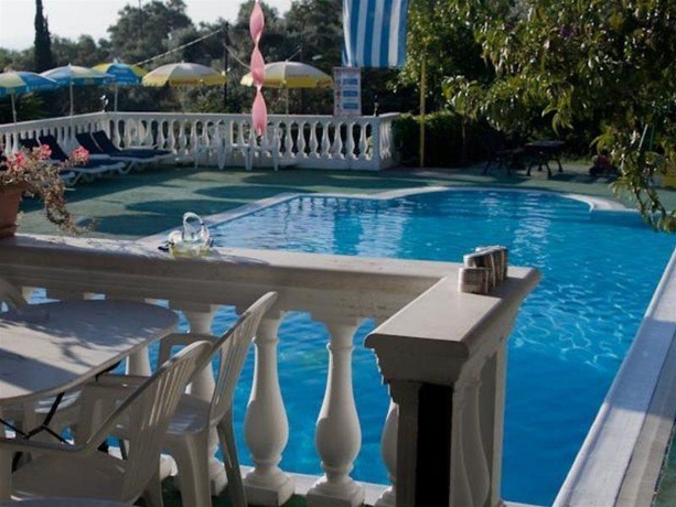 Imagen general del Hotel Andromaches Holiday Apartments. Foto 3