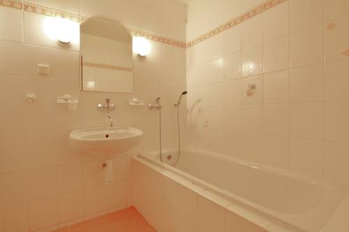 Imagen de la habitación del Hotel Andromeda. Foto 3