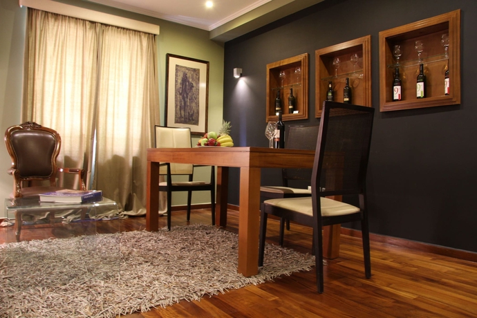 Imagen de la habitación del Hotel Andromeda Suites and Apartments. Foto 15