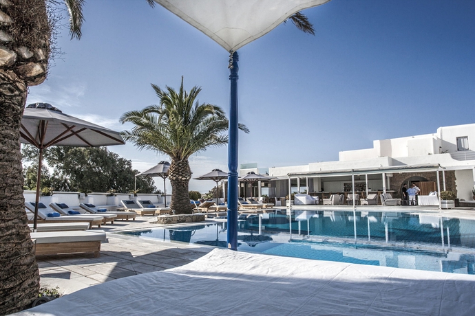 Imagen de la piscina del Hotel Andronikos - Adults Only. Foto 16