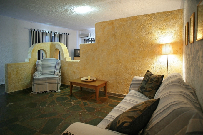 Imagen de los interiores del Hotel Andros Holiday. Foto 13