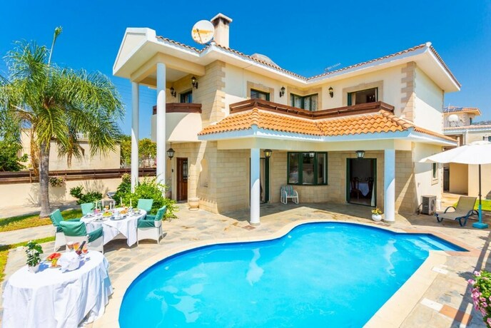 Imagen de la habitación del Hotel Androula Villas Collection. Foto 20