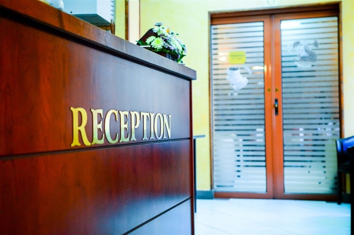 Imagen de los interiores del Hotel Andy, Bucarest. Foto 15