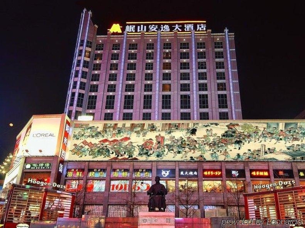 Imagen de los exteriores del Hotel Ane Grand. Foto 6