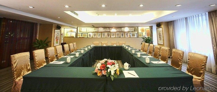 Imagen de la habitación del Hotel Ane Grand. Foto 5