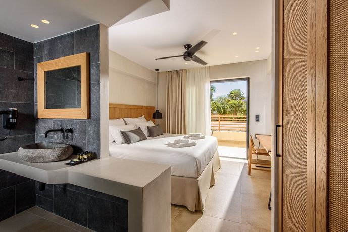 Imagen de la habitación del Hotel AneSea. Foto 4