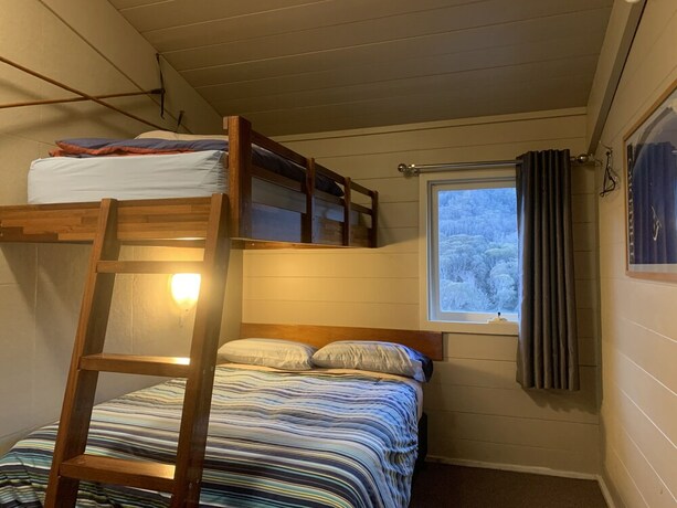 Imagen de la habitación del Hotel Aneeki Ski Lodge. Foto 29