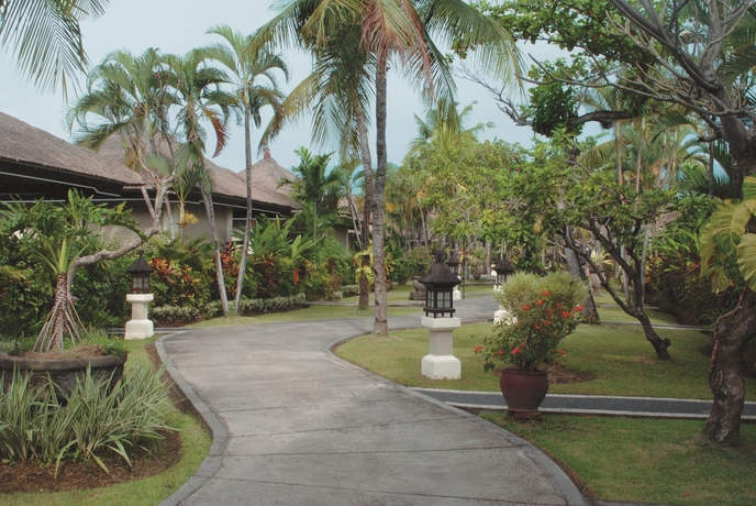 Imagen de los exteriores del Hotel Aneka Lovina Villas and Spa. Foto 10