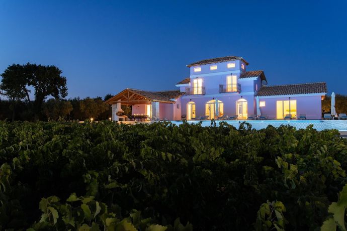 Imagen de la habitación del Hotel Aneli Villas - Villa Alexandra. Foto 8