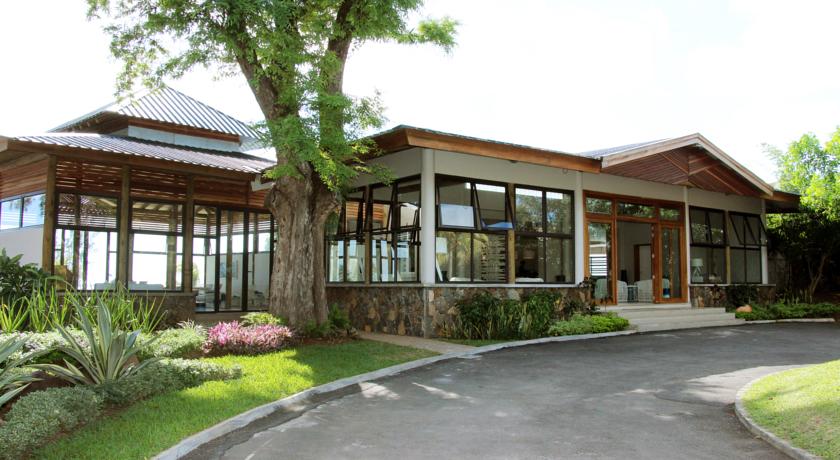 Imagen de los exteriores del Hotel Anelia Resort and Spa. Foto 7