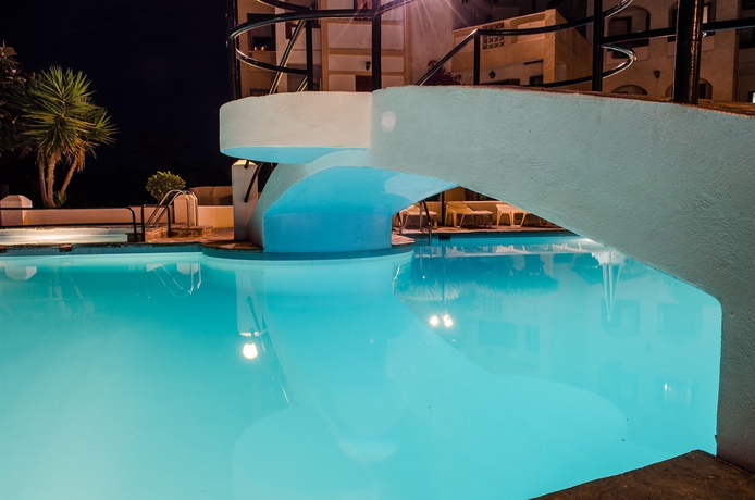Imagen de la piscina del Hotel Anema By The Sea Guesthouse. Foto 14
