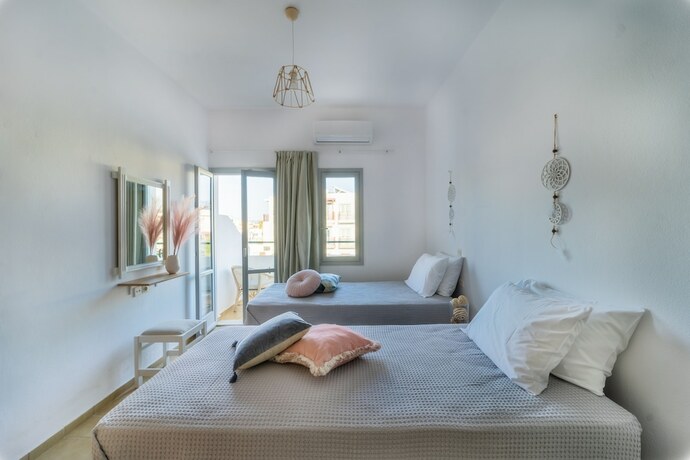 Imagen de la habitación del Hotel Anemi. Foto 16