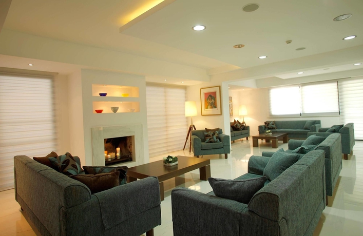 Imagen de los interiores del Hotel Anemi and Suites. Foto 10