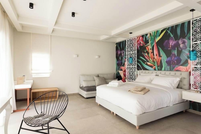 Imagen de la habitación del Hotel Anemolia Parga Suites. Foto 2