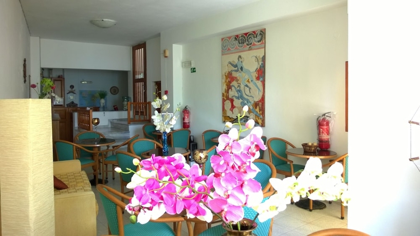 Imagen de los interiores del Hotel Anemomilos Villa. Foto 19