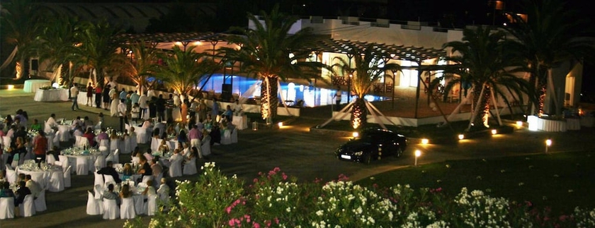 Imagen de los exteriores del Hotel Anemomylos Bungalows. Foto 8