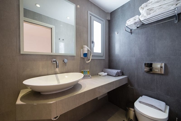 Imagen de la habitación del Hotel Anemomylos Residence. Foto 8