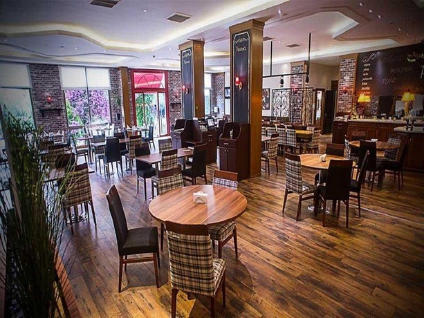 Imagen general del Hotel Anemon Kent Ege. Foto 5