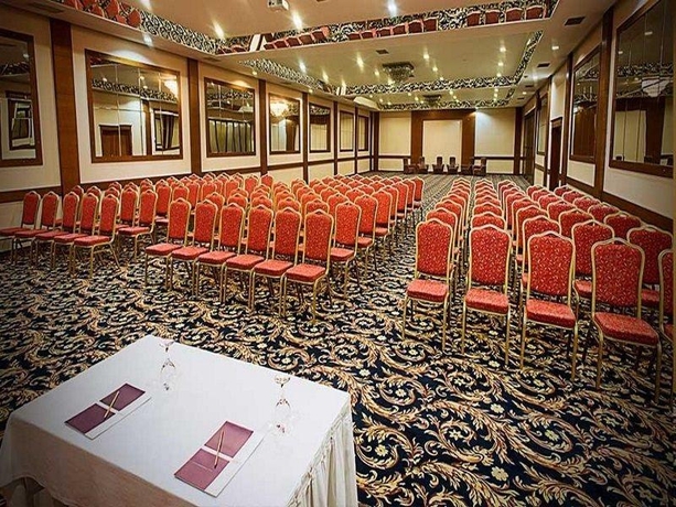 Imagen general del Hotel Anemon Kent Ege. Foto 11