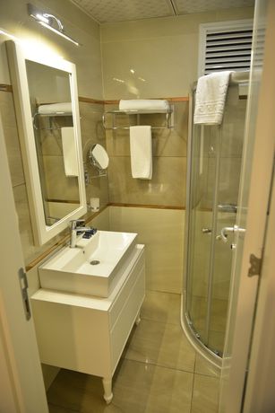 Imagen de la habitación del Hotel Anemon Kent Mersin. Foto 15