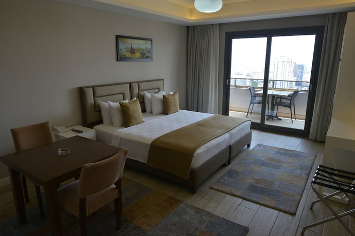 Imagen de la habitación del Hotel Anemon Kent Mersin. Foto 16