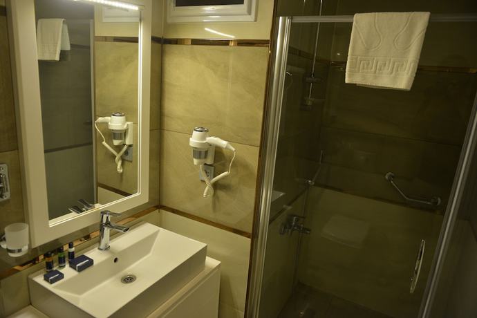 Imagen de la habitación del Hotel Anemon Kent Mersin. Foto 19