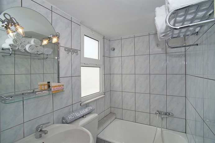 Imagen de la habitación del Hotel Anemoni. Foto 3