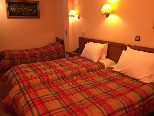 Imagen de la habitación del Hotel Anemoni. Foto 9