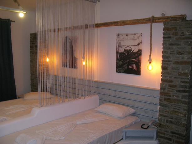 Imagen de la habitación del Hotel Anemos Studios, Mpatsi. Foto 7