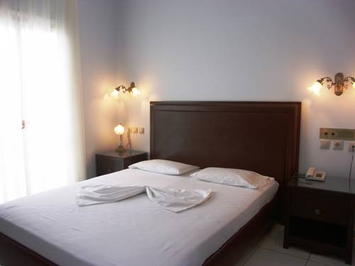Imagen de la habitación del Hotel Aneroussa Beach, Mpatsi. Foto 2