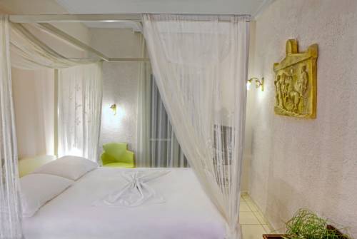 Imagen de la habitación del Hotel Aneroussa Beach, Mpatsi. Foto 5