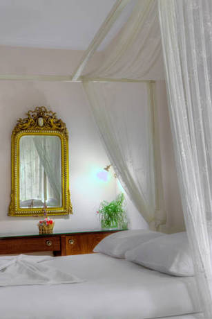 Imagen de la habitación del Hotel Aneroussa Beach, Mpatsi. Foto 6