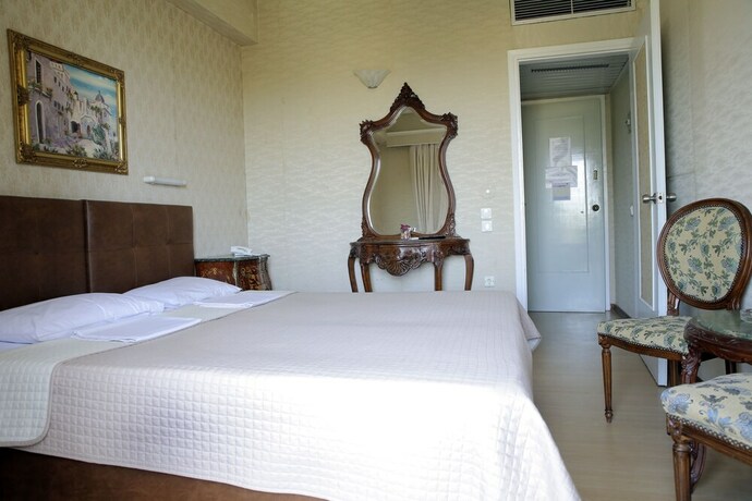 Imagen de la habitación del Hotel Anesi. Foto 14