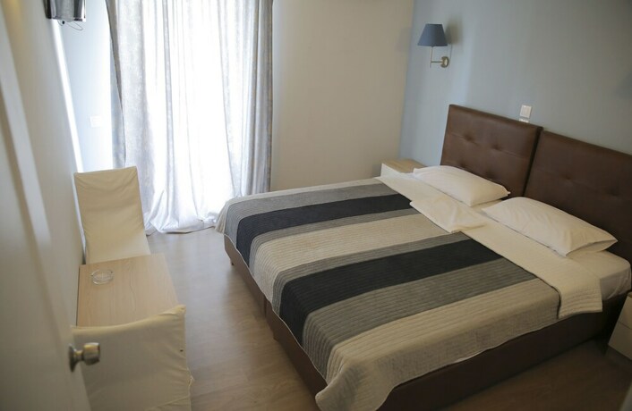 Imagen de la habitación del Hotel Anesi. Foto 19