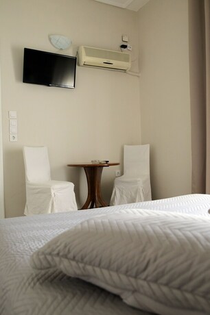 Imagen de la habitación del Hotel Anesi. Foto 33