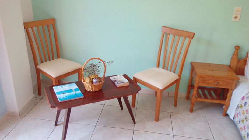 Imagen de los interiores del Hotel Anessis Studios. Foto 16