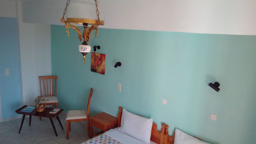 Imagen de la habitación del Hotel Anessis Studios. Foto 9