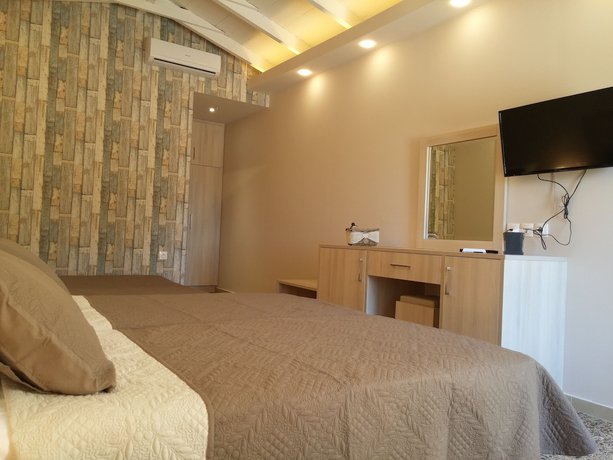 Imagen de la habitación del Hotel Anetis Beach. Foto 6