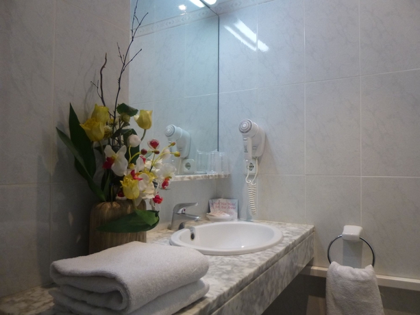 Imagen de la habitación del Hotel Aneto, Las Ramblas. Foto 10