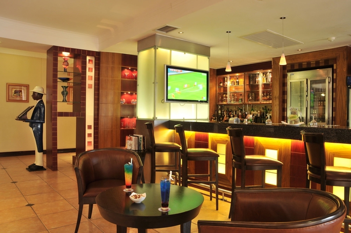 Imagen del bar/restaurante del Hotel Anew Centurion Pretoria. Foto 2