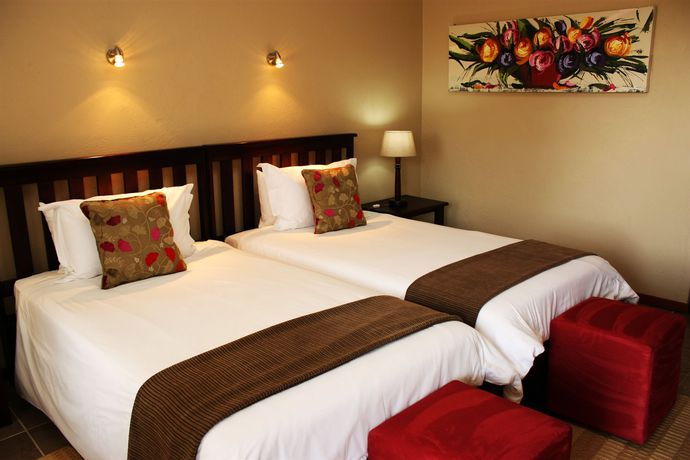 Imagen de la piscina del Hotel Anew Resort White River Mbombela. Foto 16