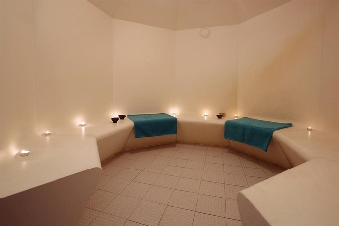 Imagen general del Hotel Anezi Tower & Apartaments. Foto 9